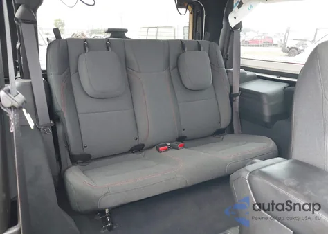 2024 Jeep Wrangler 2-Door Rubicon 4X4 z USA, uszkodzony, nr VIN 1C4PJXCG4RW118639